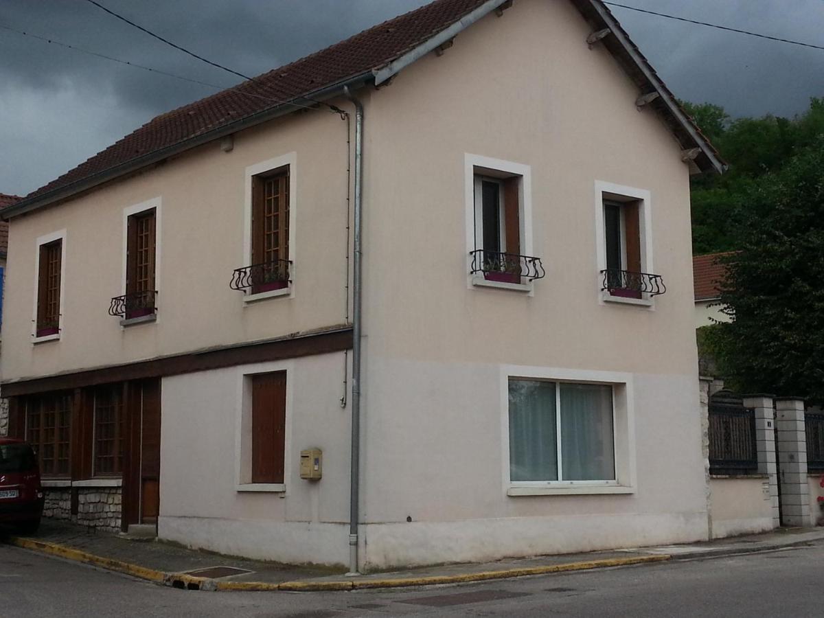 Le Pingouin Villa Bennecourt Exterior photo